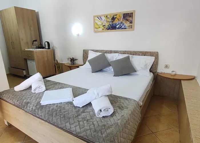 Vangert Studio Apartment
